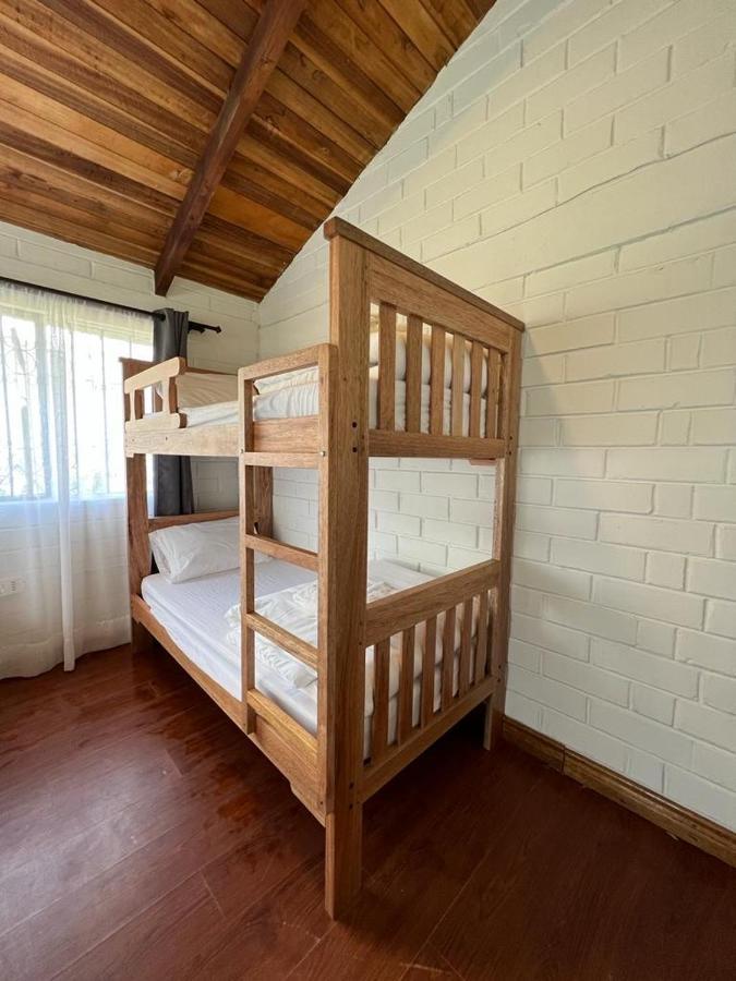 High-End Holiday Cabin - Tungurahua Hot Springs バーニョス エクステリア 写真