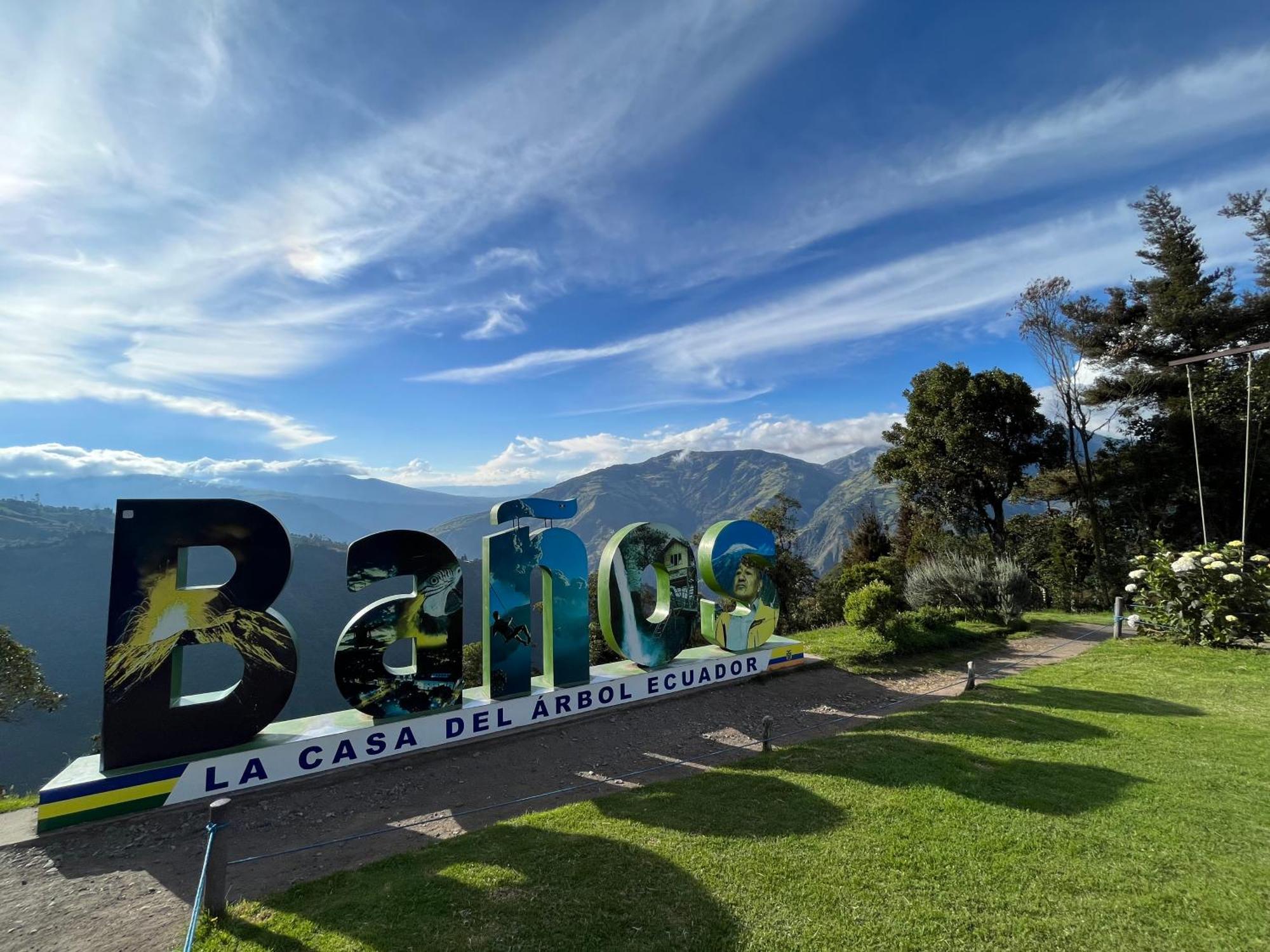 High-End Holiday Cabin - Tungurahua Hot Springs バーニョス エクステリア 写真