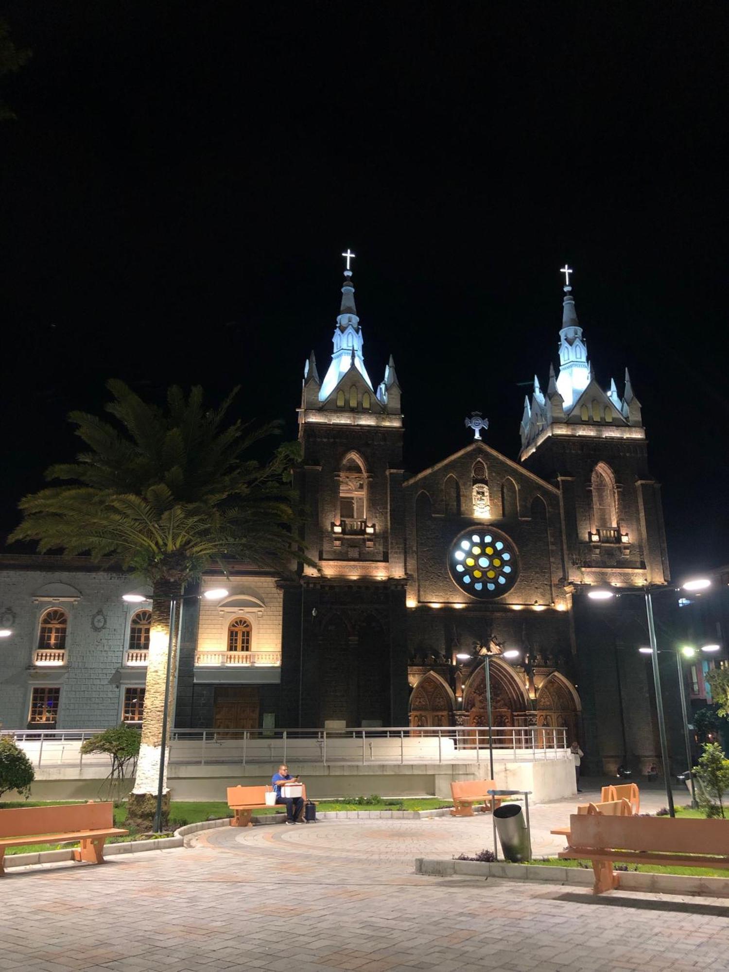 High-End Holiday Cabin - Tungurahua Hot Springs バーニョス エクステリア 写真